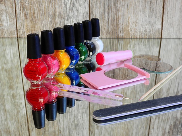 Wilks: Novel Nails